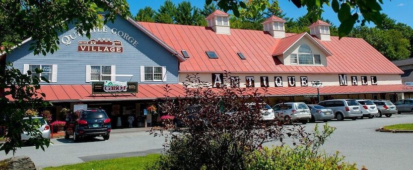 مبيت وإفطار Inn At Clearwater Pond