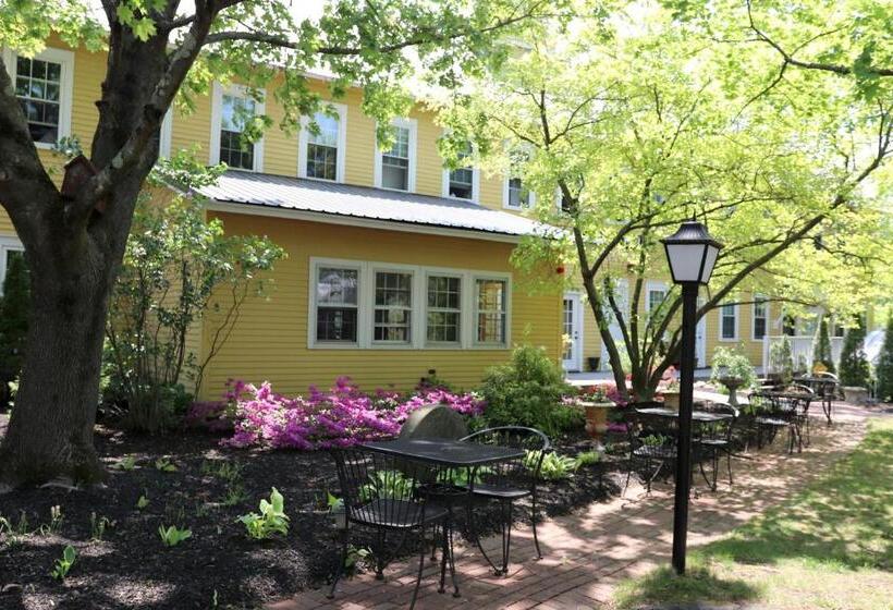민박 Old Mill Inn