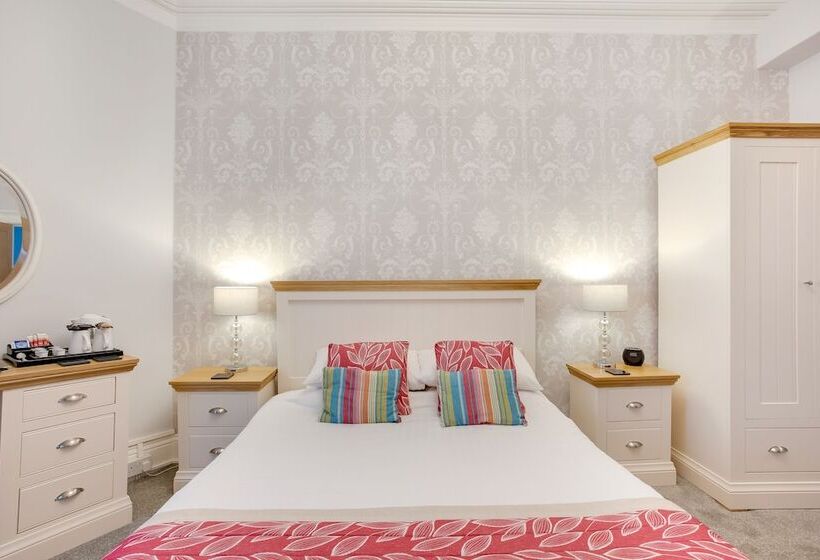 مبيت وإفطار Trelawney Hotel   Guest House