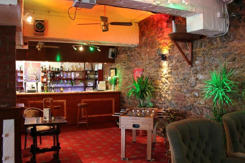 مبيت وإفطار Yardley Manor