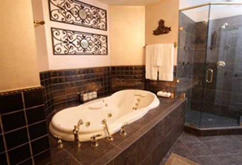 Chestnut Hill Bed & Breakfast