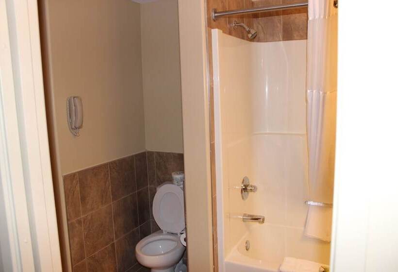 Clearwater Hotel Ltd