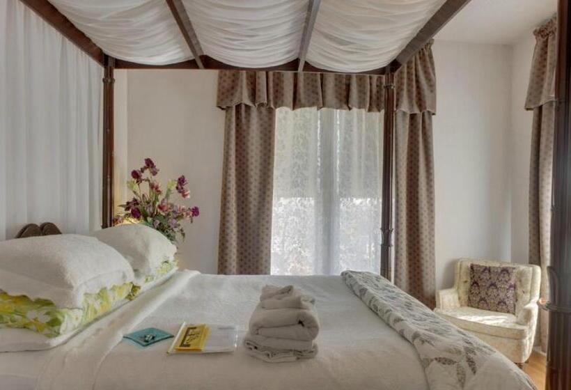 Garden House Bed And Breakfast