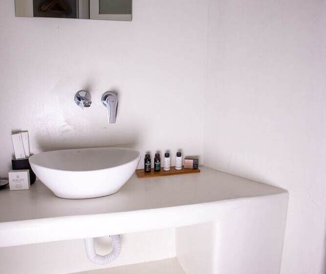 White Cave Villas
