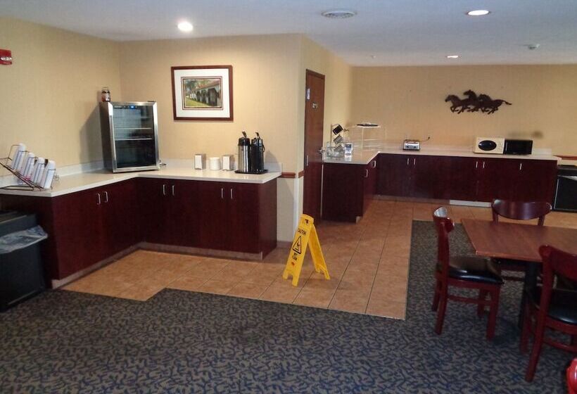 酒店 Fairgrounds Inn