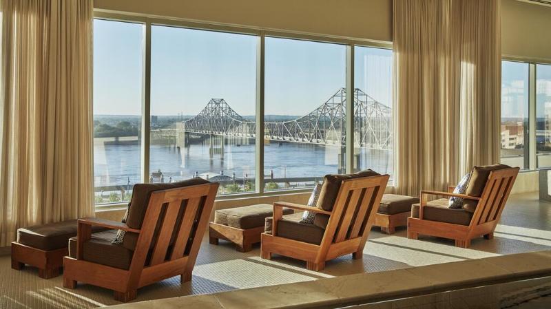 هتل Four Seasons  St Louis