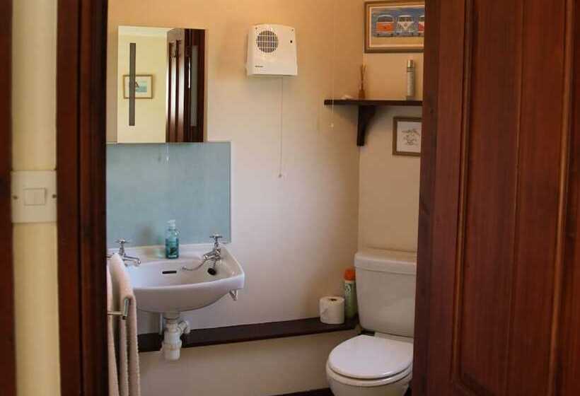 فندق Lower Thornton Farm