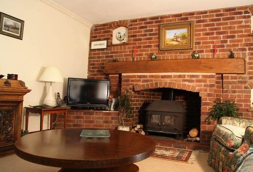 فندق Lower Thornton Farm