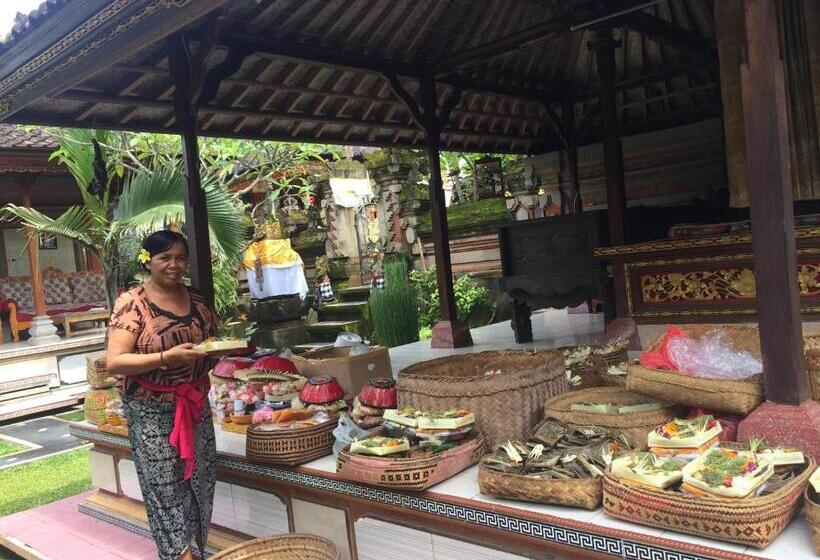 فندق Pondok Ayu Homestay