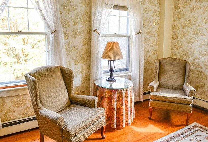 فندق The Quechee Inn At Marshland Farm