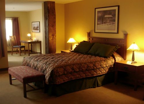 فندق The Red Mill Inn