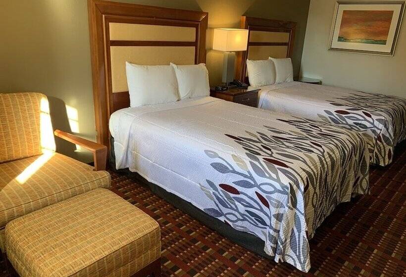 מוטל Peach Tree Inn