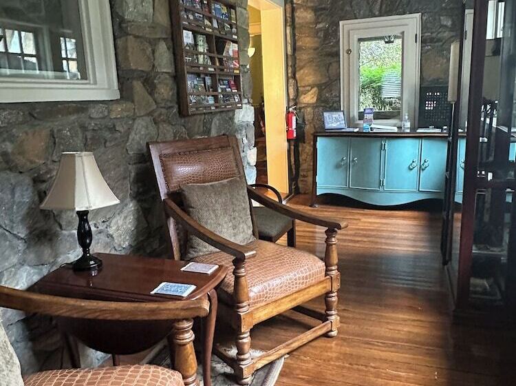 North Lodge Bed & Breakfast