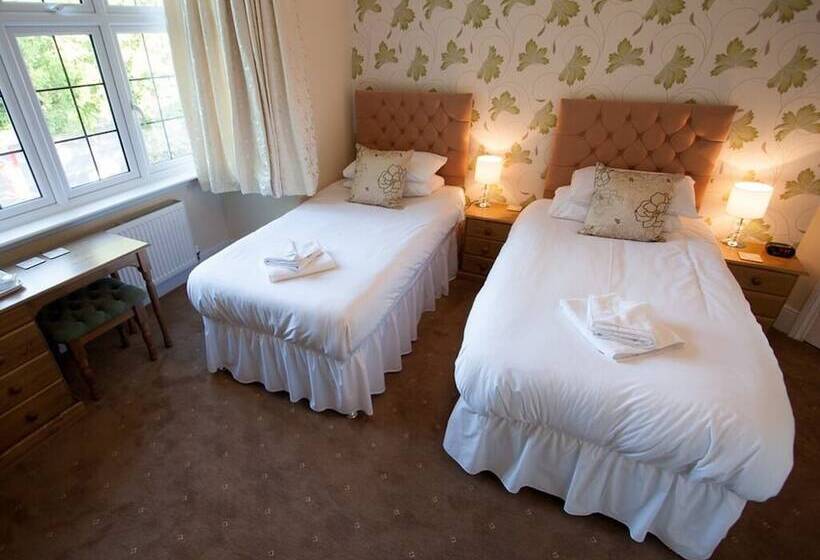 ペンション Ashlea Guest House