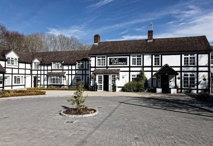 پانسیون The Limes Country Lodge Hotel & Admiral Restaurant