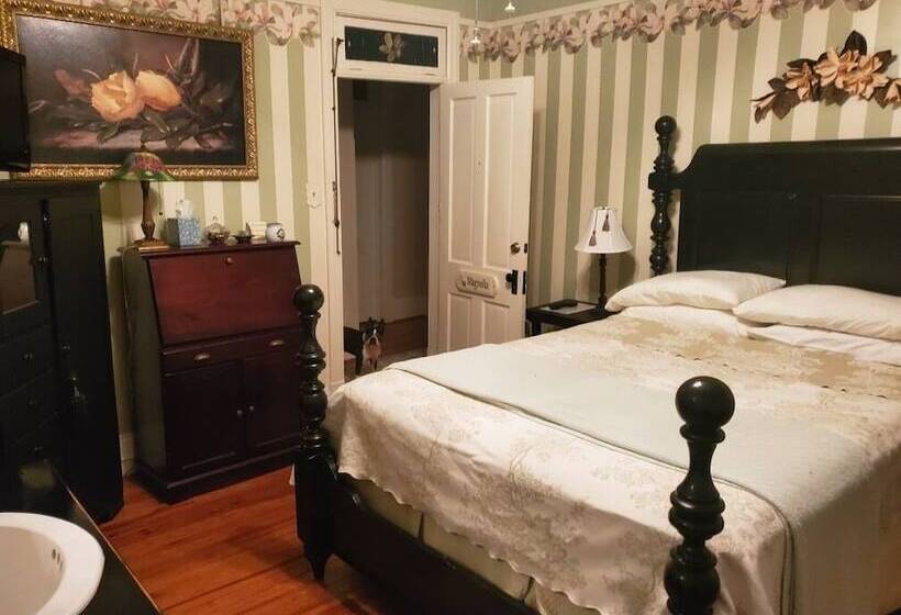 The Amberson House Bed & Breakfast