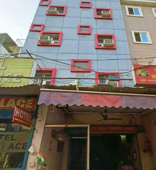 Pop Shiv Ganga Hotel Near Sudarshan Cinema