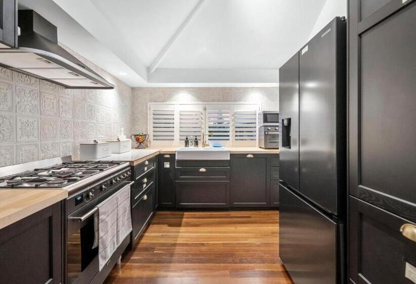 بنسيون Accommodation In Fremantle