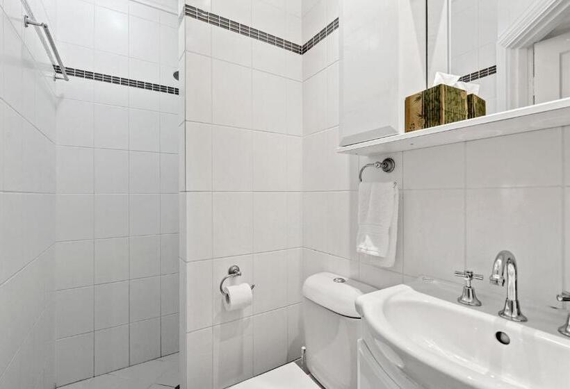 بنسيون Accommodation In Fremantle