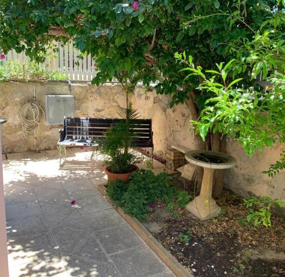 بنسيون Accommodation In Fremantle
