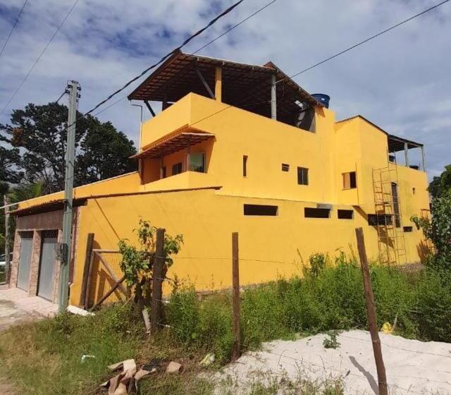 פנסיון Kitnets Casa Amarela Imbassai