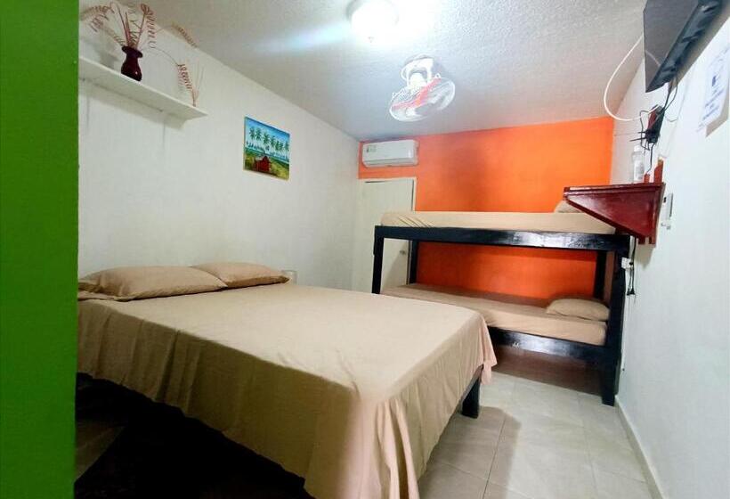 پانسیون Room In House   Posada Nativa Green Sea San Luis