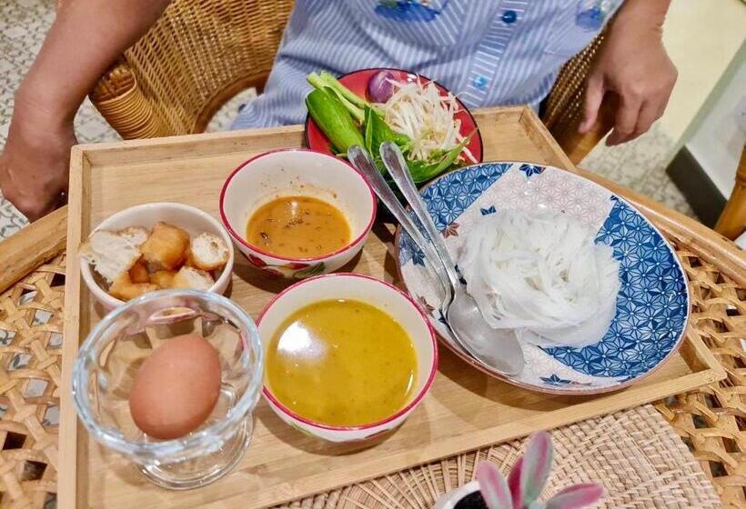 酒店 เซน บัลโคนี่ เฮ้าส์ ระนอง