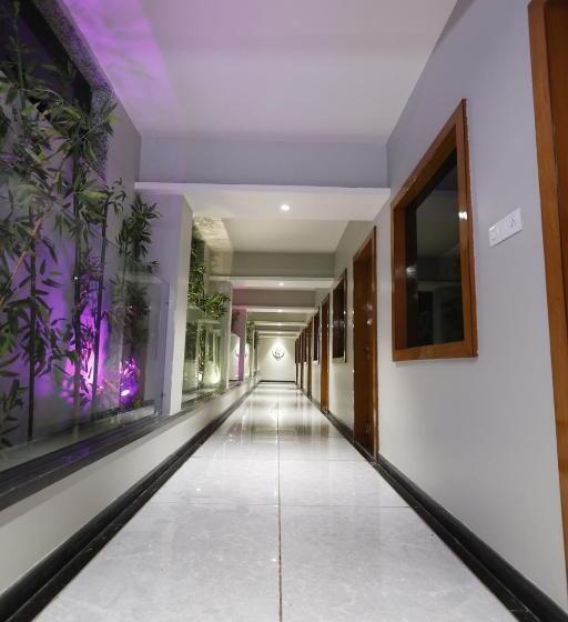 ホテル Nakshatra Resort
