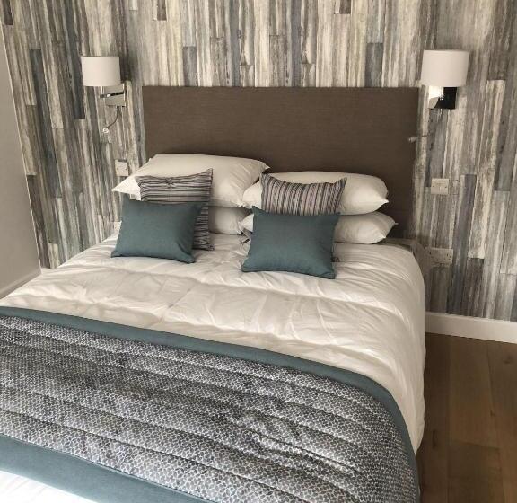 فندق صغير Hamilton Arms Suites