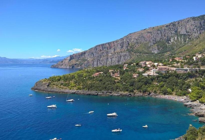 مبيت وإفطار Incanto Di Luna