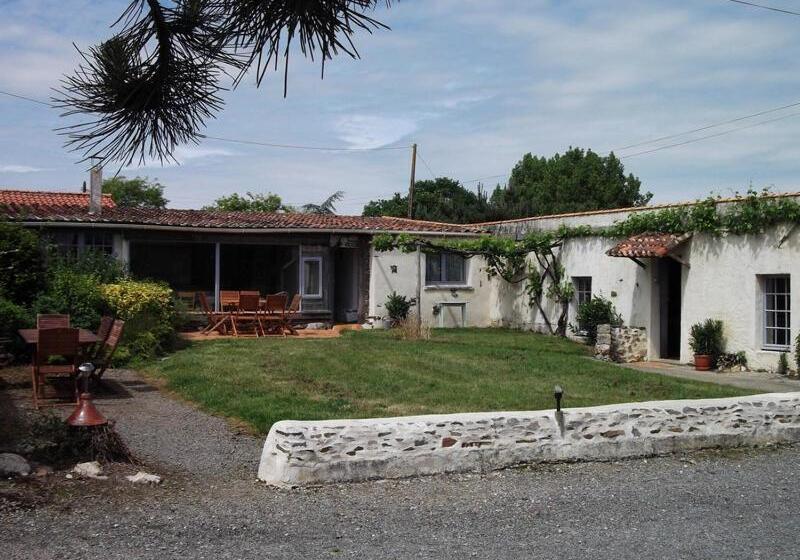 ベッドアンドブレックファースト Le Puy Babin Chambres Familiales à La Ferme