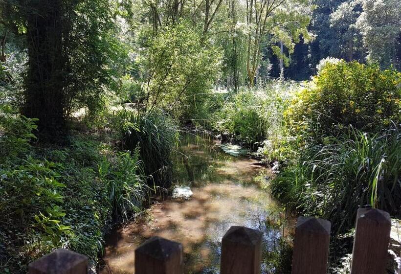 مبيت وإفطار Le Vieux Moulin