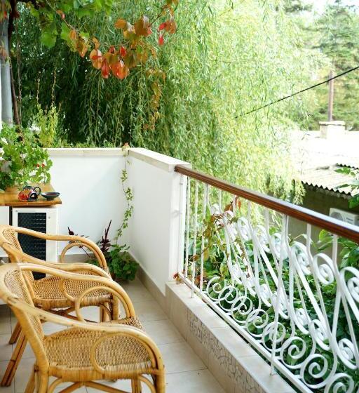 بنسيون Guest House Barbov
