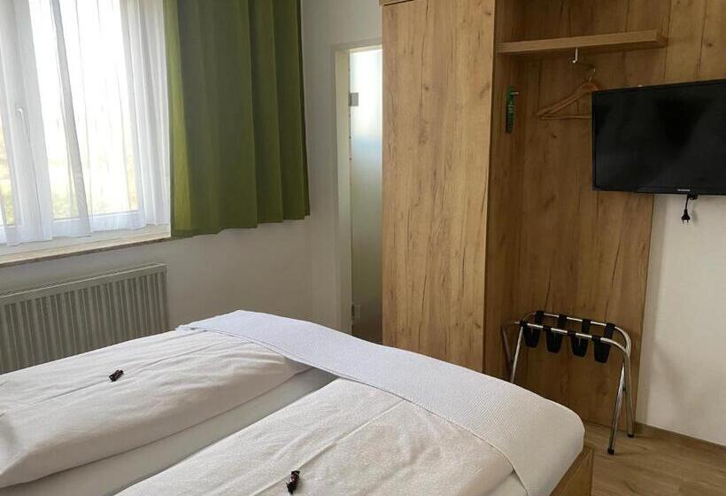 Pension Kinzl Mit E Ladestation