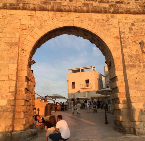 تختخواب و صبحانه Villa Enea Monopoli