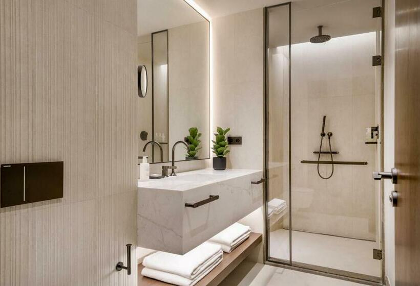 Jw Marriott Hotel Madrid