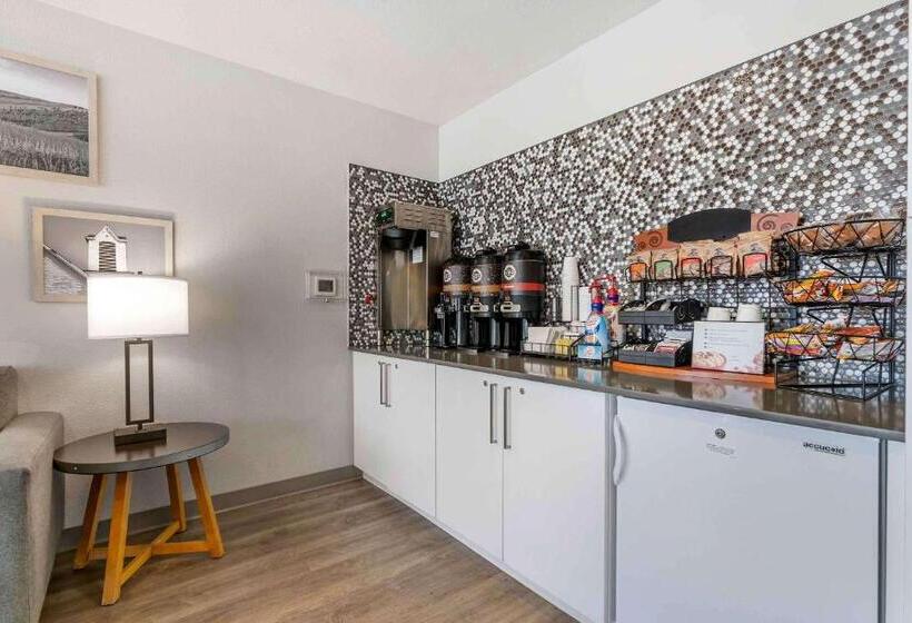 ホテル Extended Stay America Suites  Portland  East