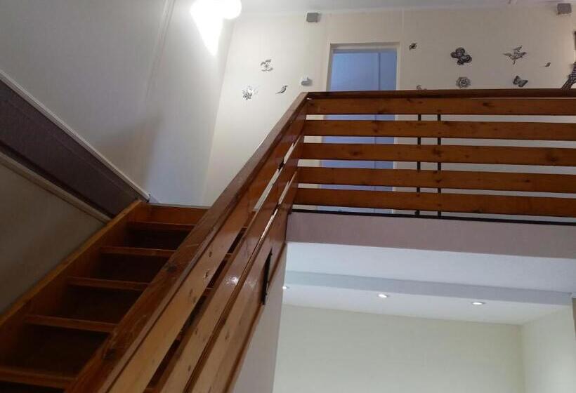 פנסיון All Inn Köre