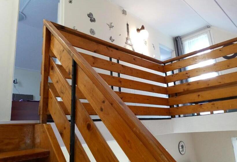 פנסיון All Inn Köre