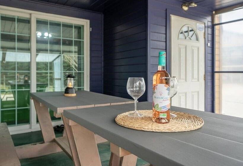 Hotel Gapyeong Tori Spa Pension