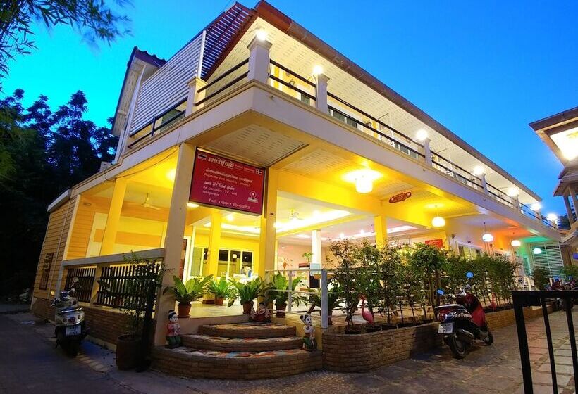 هتل Rang Noknoy Resort At Kohlarn