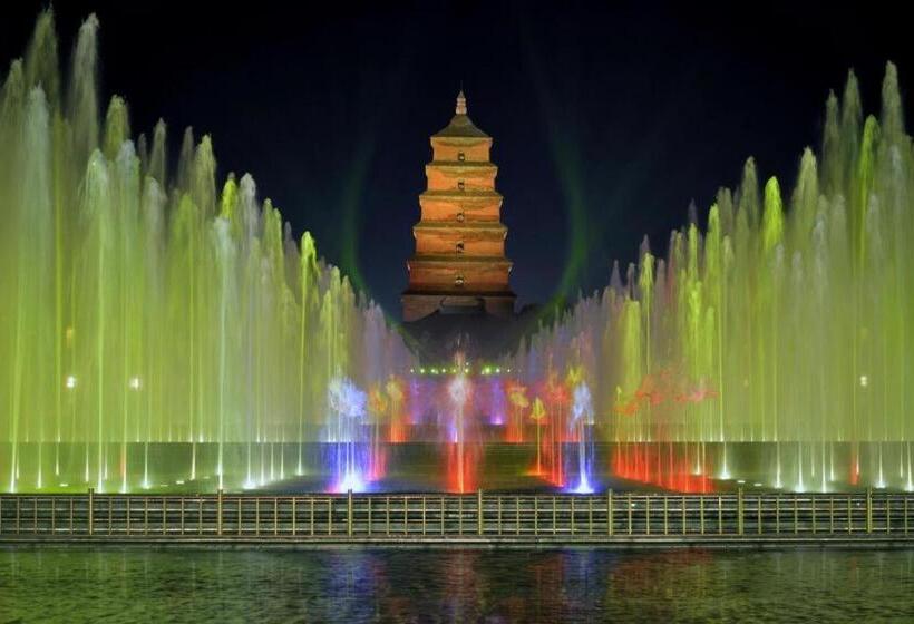 Lavande Hotel Xian Xiaozhai Subway Station Dayanta Branch