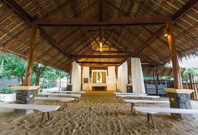 酒店 La Luz Beach Resort