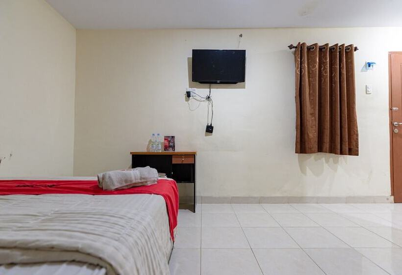 هتل Reddoorz @ Medan Johor 2