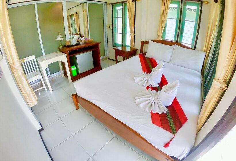 هتل K Bunk Hostel Pai Walking Street