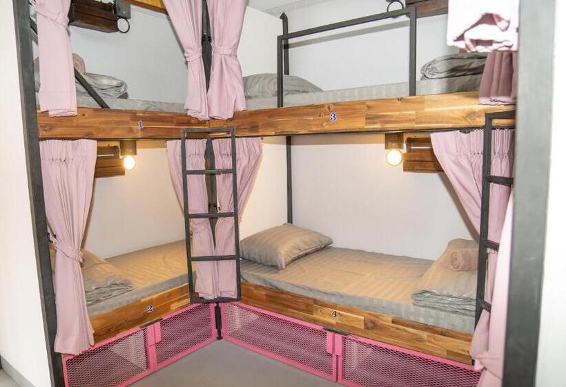 هتل K Bunk Hostel Pai Walking Street