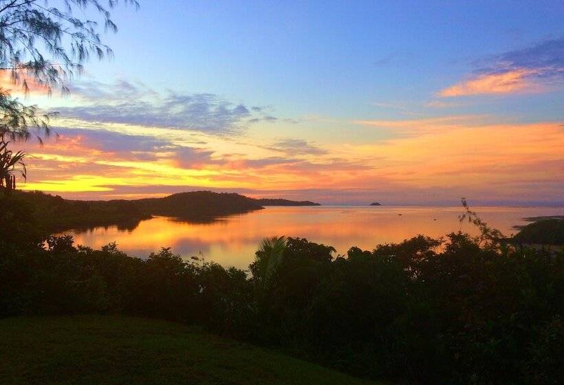 هتل Waitui Basecamp   Hostel