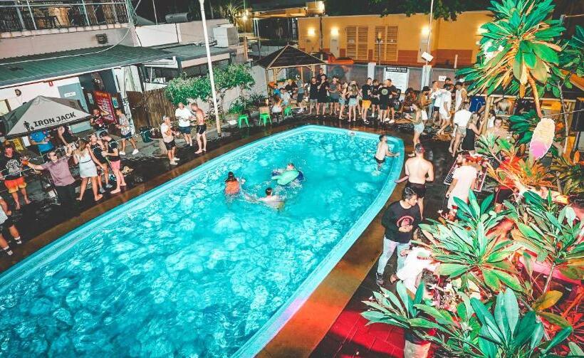 فندق صغير Youth Shack Backpackers Darwin