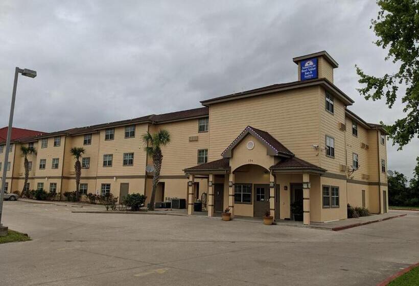 Americas Best Value Inn & Suites Winnie
