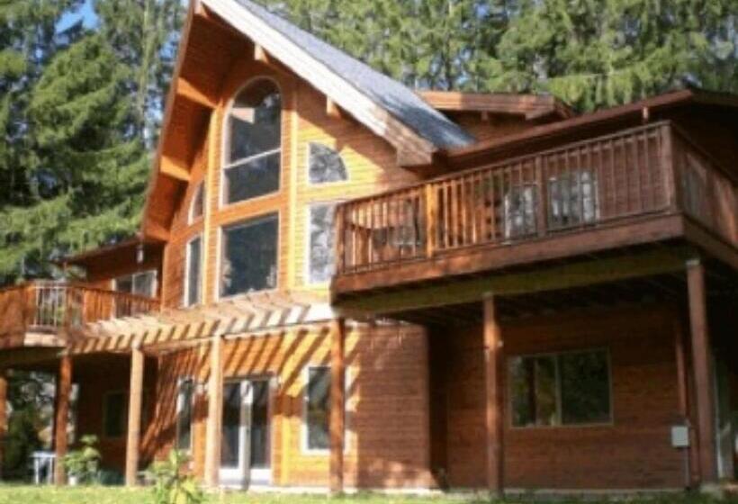 تختخواب و صبحانه Whistler's Inn